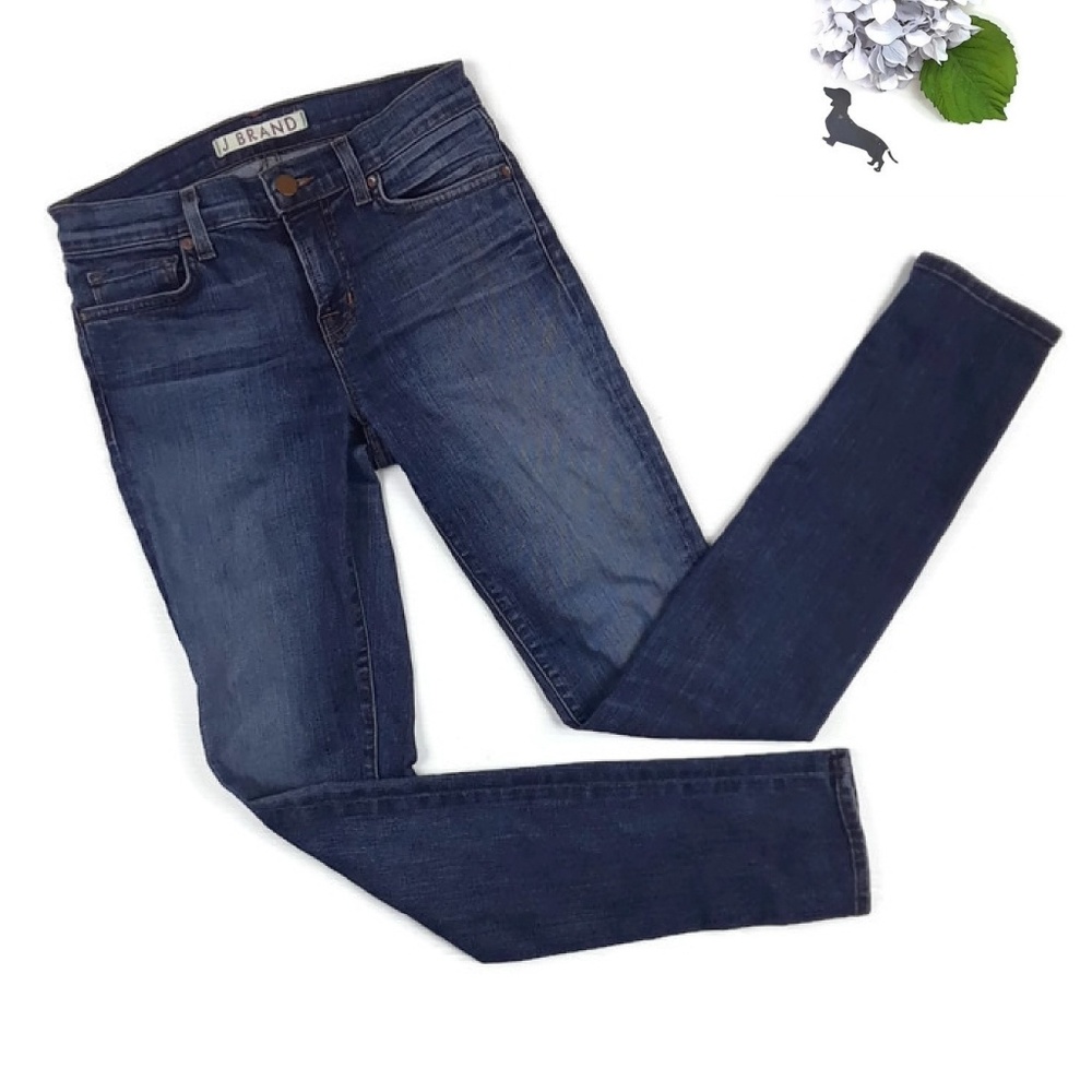 J Brand skinny leg jeans. Sz 25.